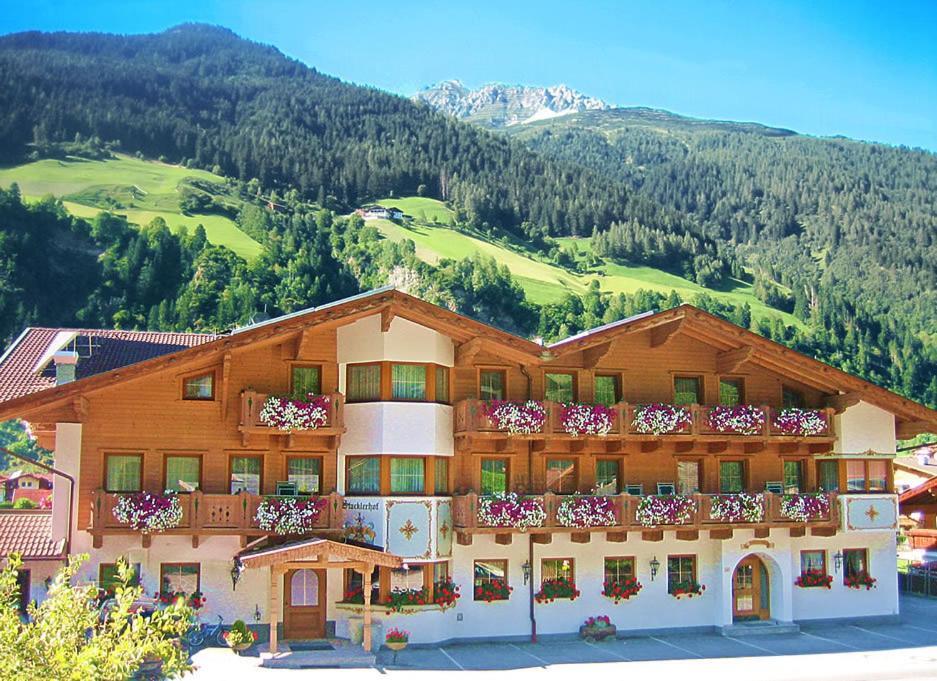 Stacklerhof Hotell Neustift im Stubaital Exteriör bild